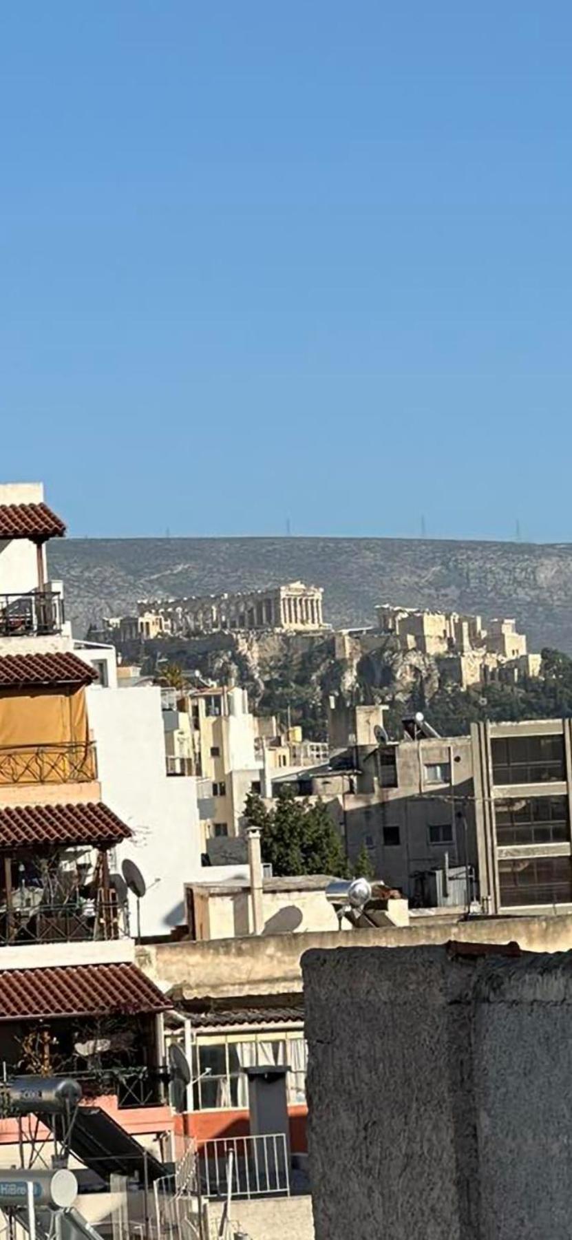 Minimalist Athenian N7 *